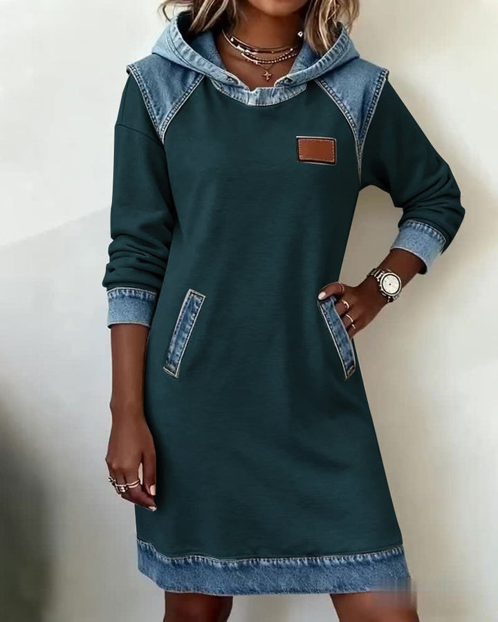 Tonia | Robe décontractée à capuche avec détails en denim