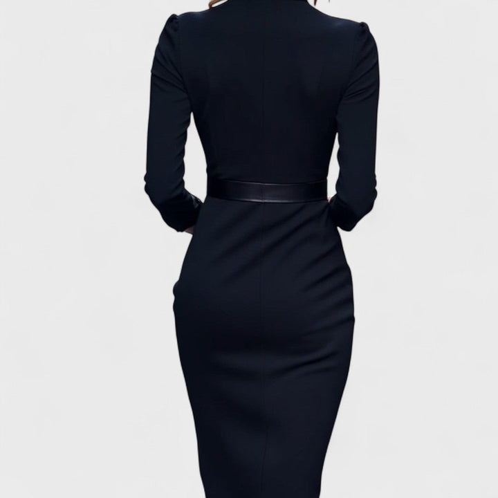 Amelda | Robe raffinée avec ceinture et col