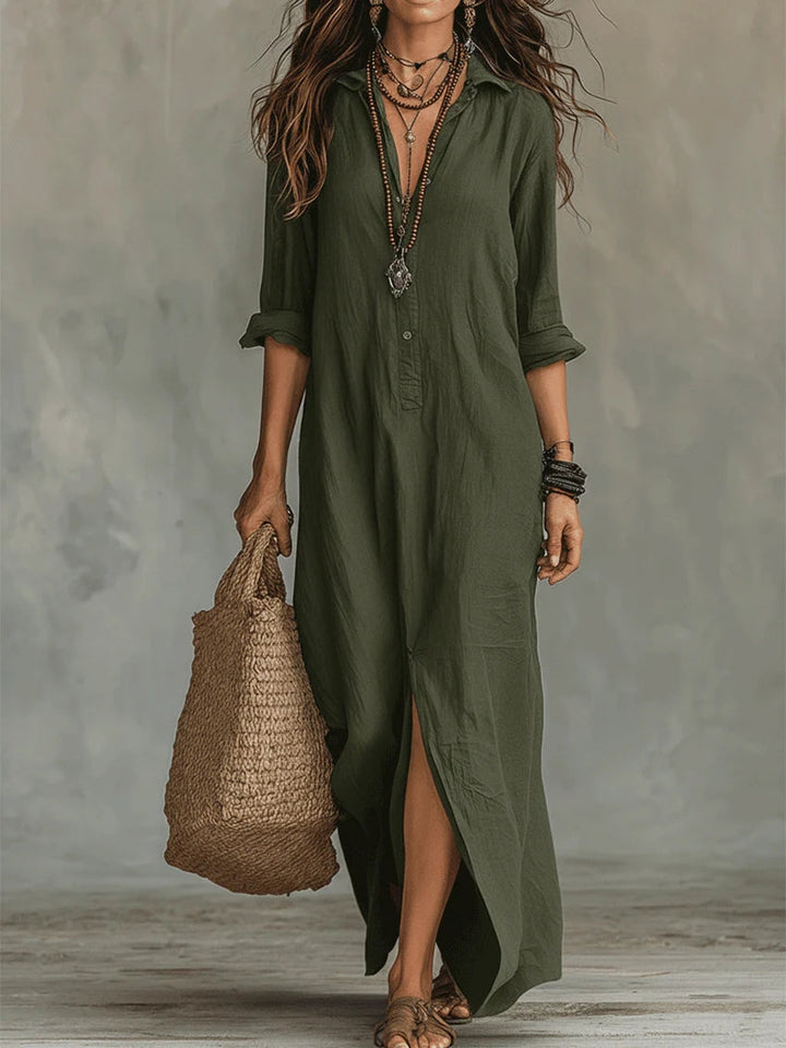Soline | Longue robe ample noire à boutons