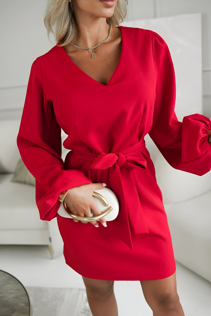 Jacomina | Elegante Satijnen Jurk met Ceintuur