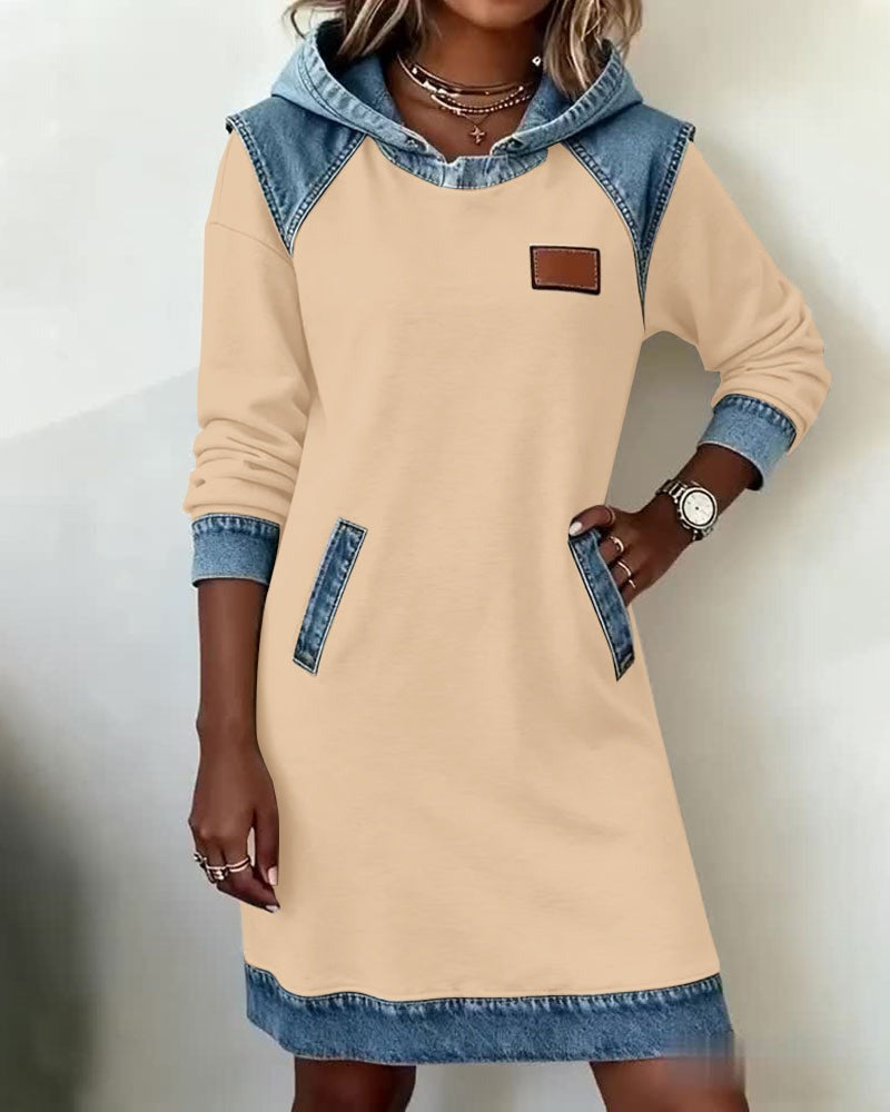 Tonia | Robe décontractée à capuche avec détails en denim