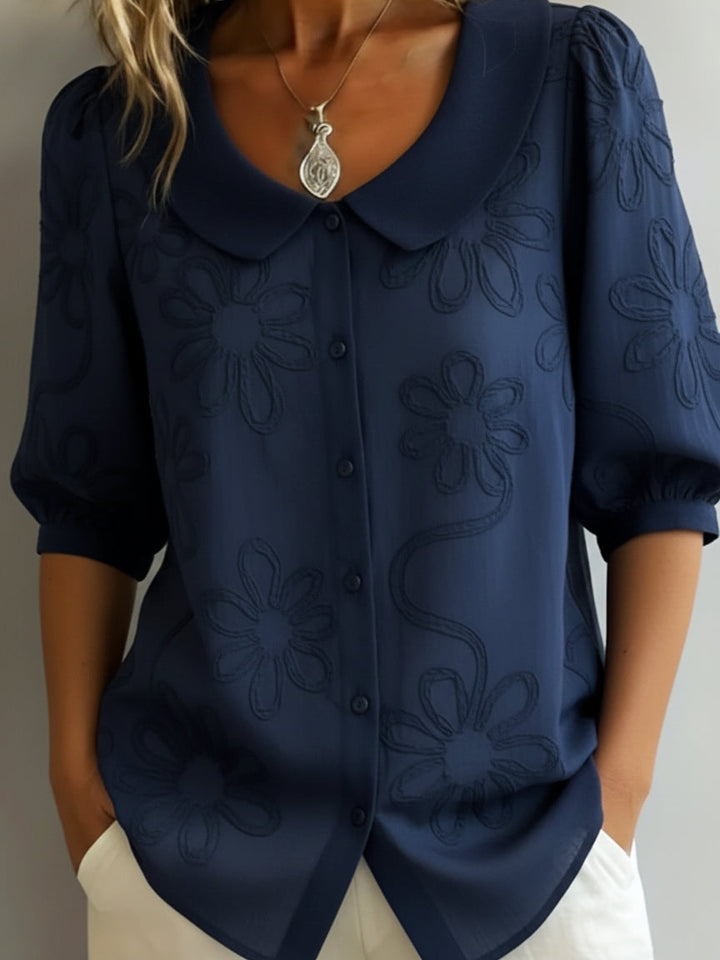 Aurélie — Lichte gebloemde blouse met natuurlijke elegantie