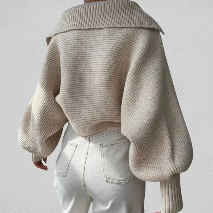 Pull à col et V et coupe ample pour femme