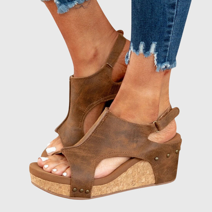 Marni - Élégantes sandales orthopédiques
