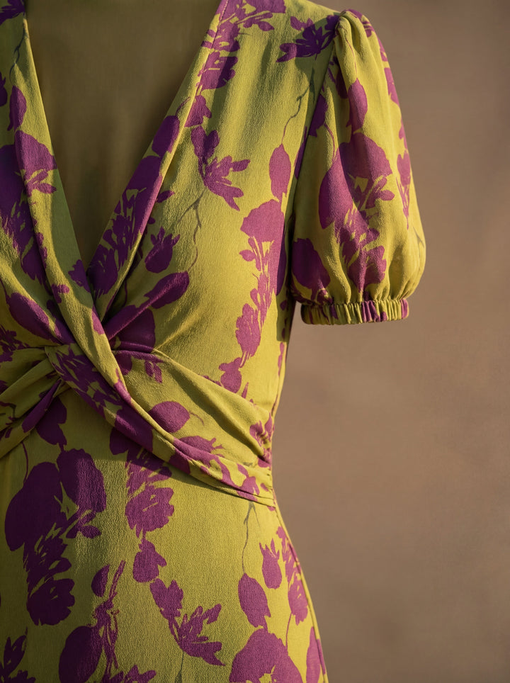 Robe maxi fleurie à chute fluide