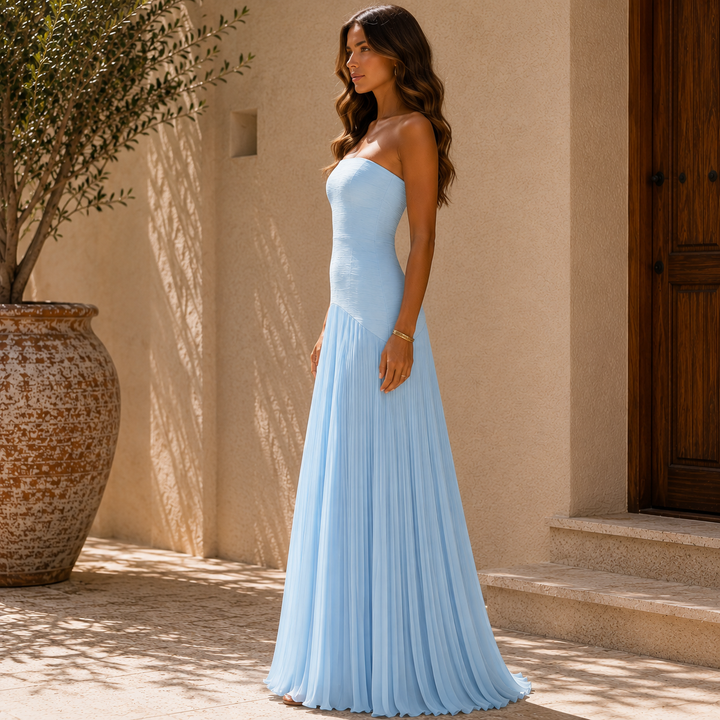 Robe à épaules dénudées