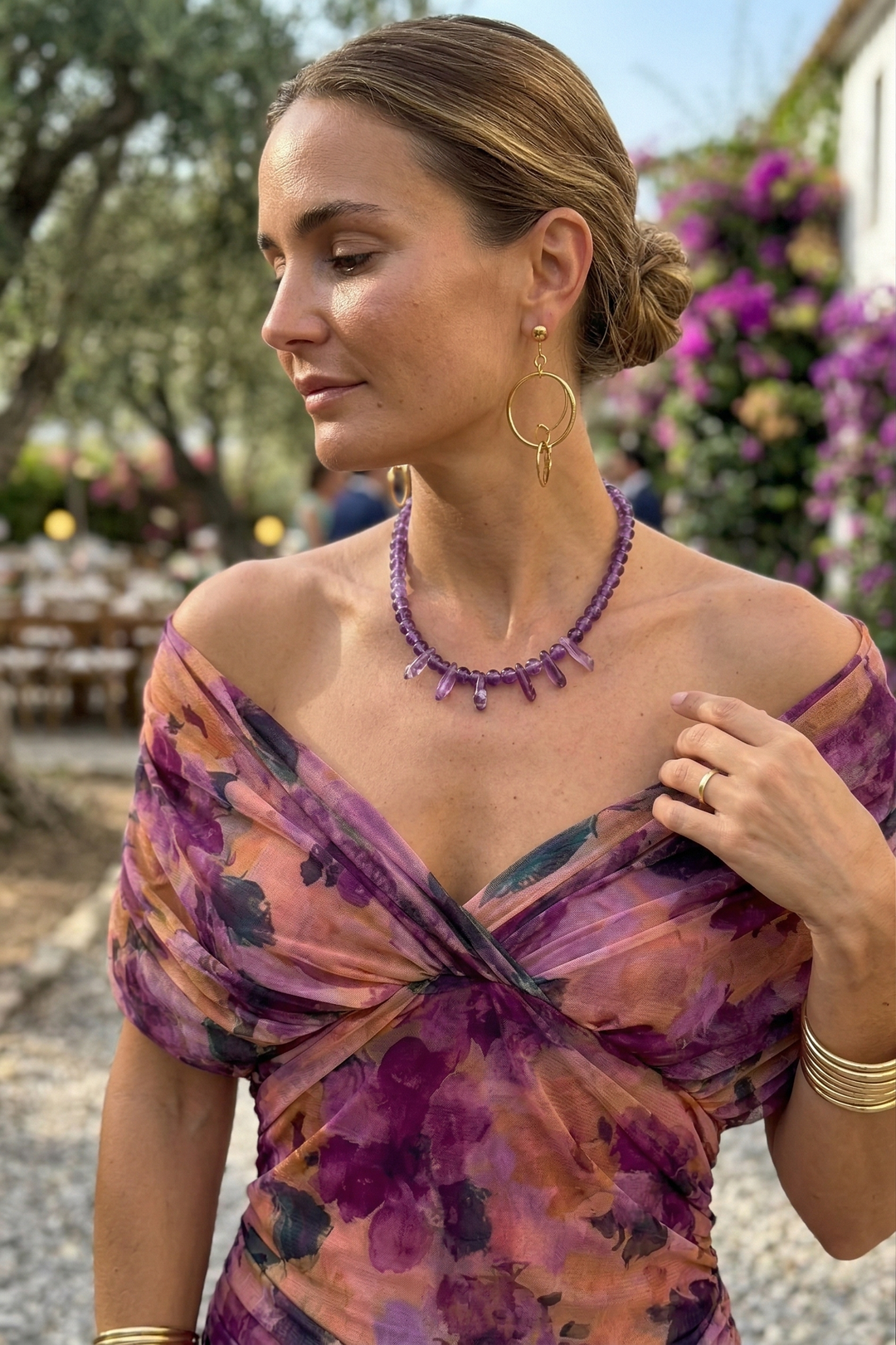 Robe longue avec décolleté en V