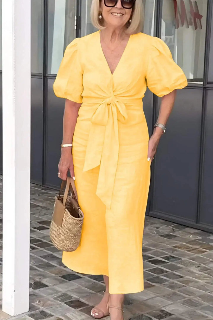 LYNORA | ROBE MIDI ÉLÉGANTE À ENCOLURE EN V 