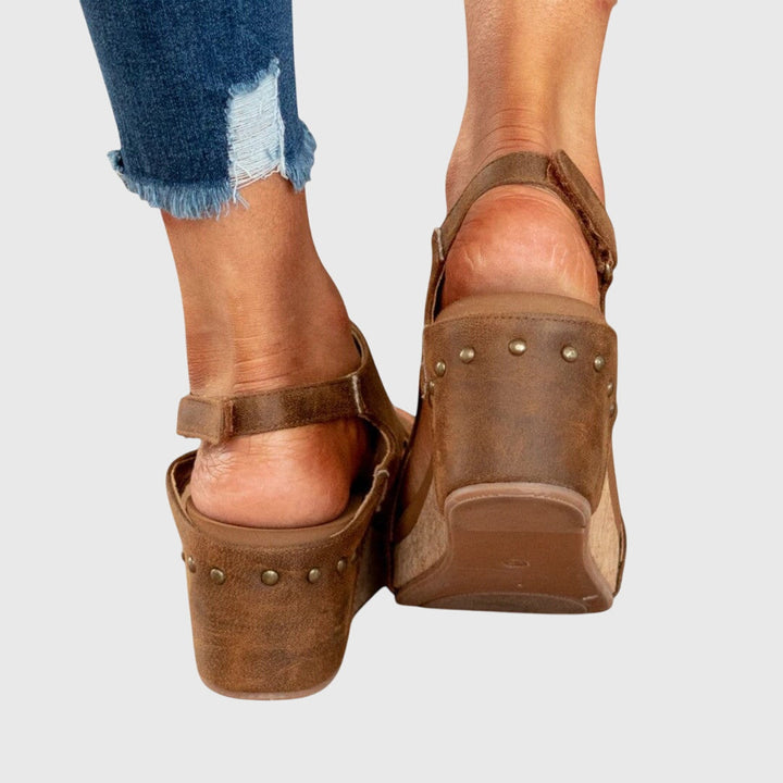 Marni - Élégantes sandales orthopédiques