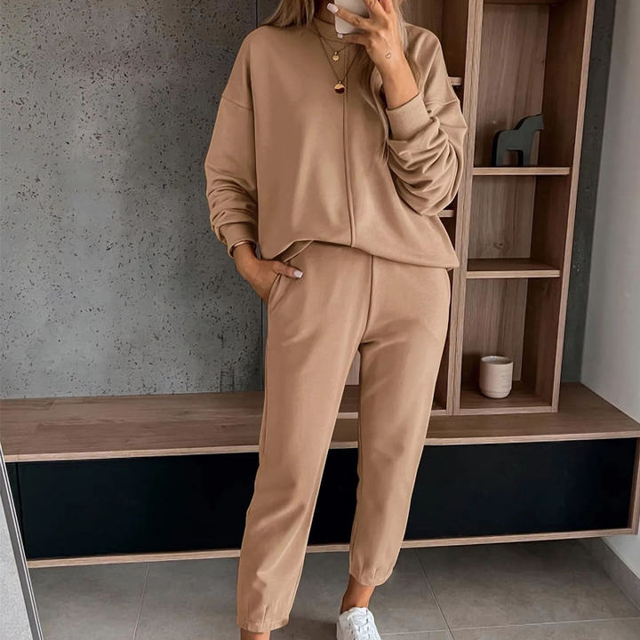 Lola | Comfortabele tweedelige set voor dames, bestaande uit een sweatshirt en joggingbroek